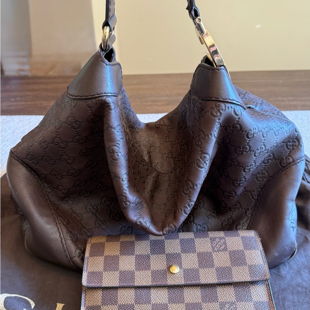 Authentic Elegant Gucci Brown  Embossed Hobo Bag, LV wallet,COA, and Dust Bag